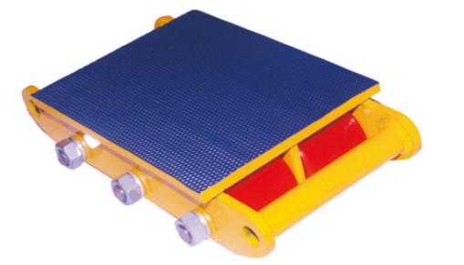 搬運(yùn)坦克車(chē)禁止猛推猛拉